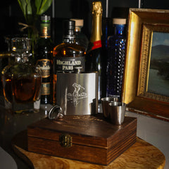 Silver Golf Hip Flask Set (Wooden Box)